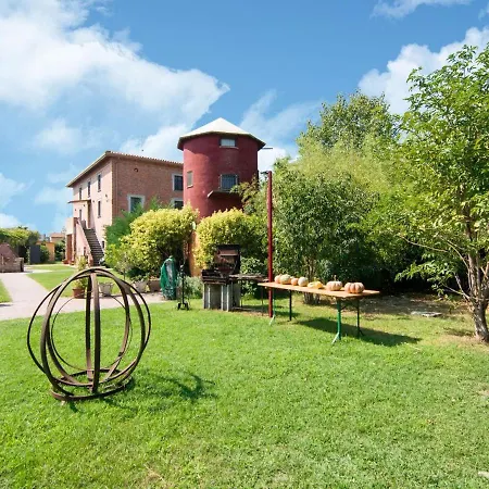 Luxurious Framhouse In Castiglione Del Lago With Swimming Pool Pucciarelli